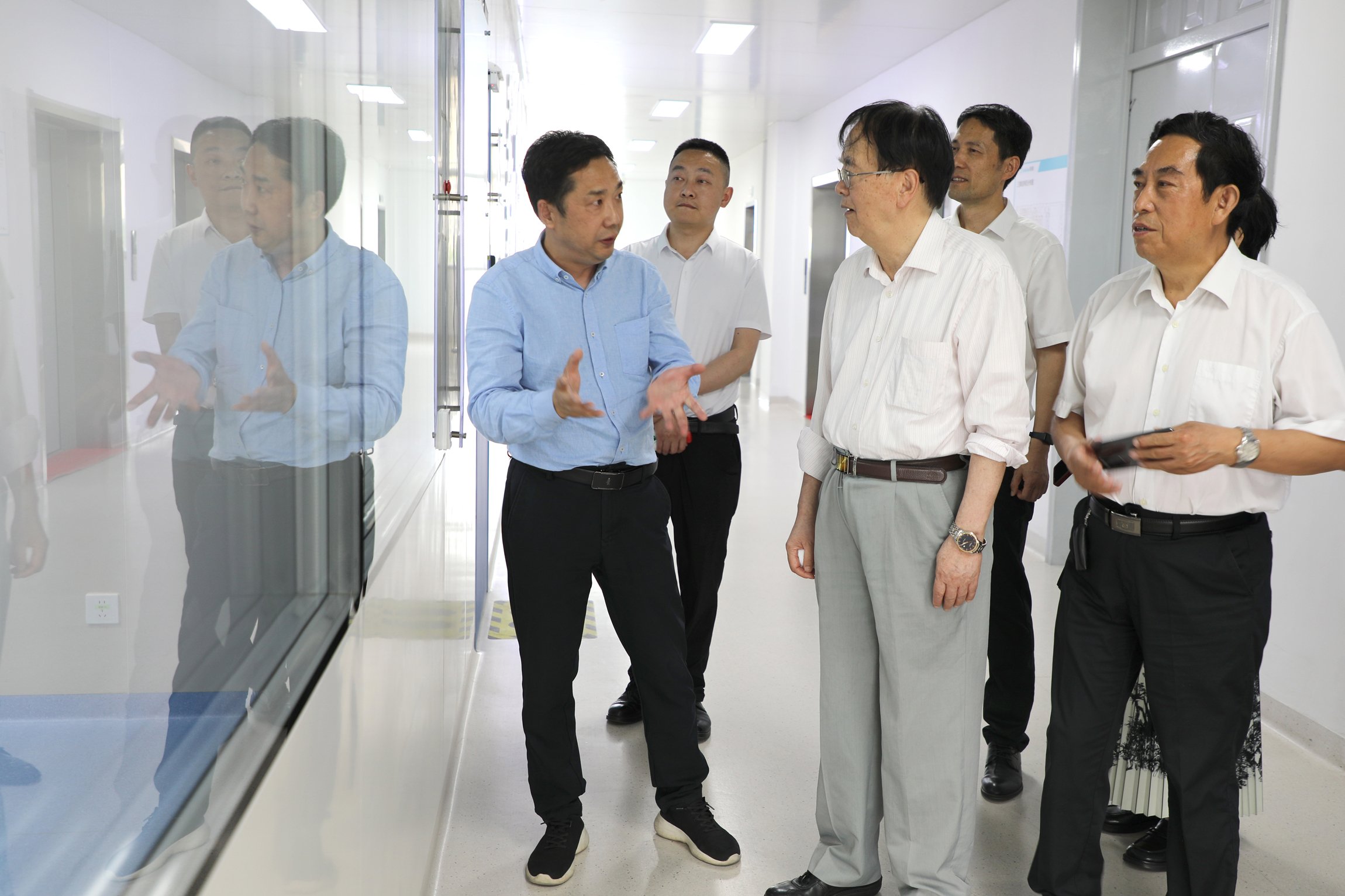 1715569958940502VSSy.jpg 22.jpg